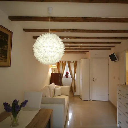Apartment Antonia Holiday home